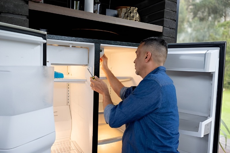 Refrigerator repair in Los Angeles